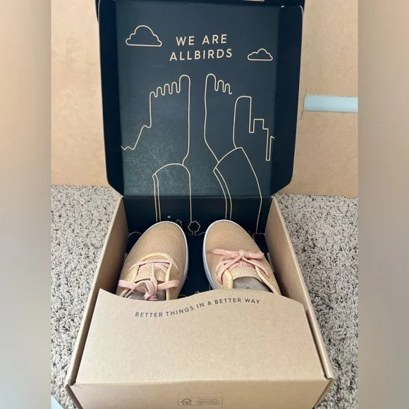 Allbirds Women's Tree Skipper Luxe in Beige Size 8 NIB - Picture 8 of 9